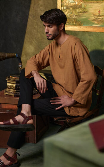 Kurta Pesak Melayu Kito in Bronze Brick